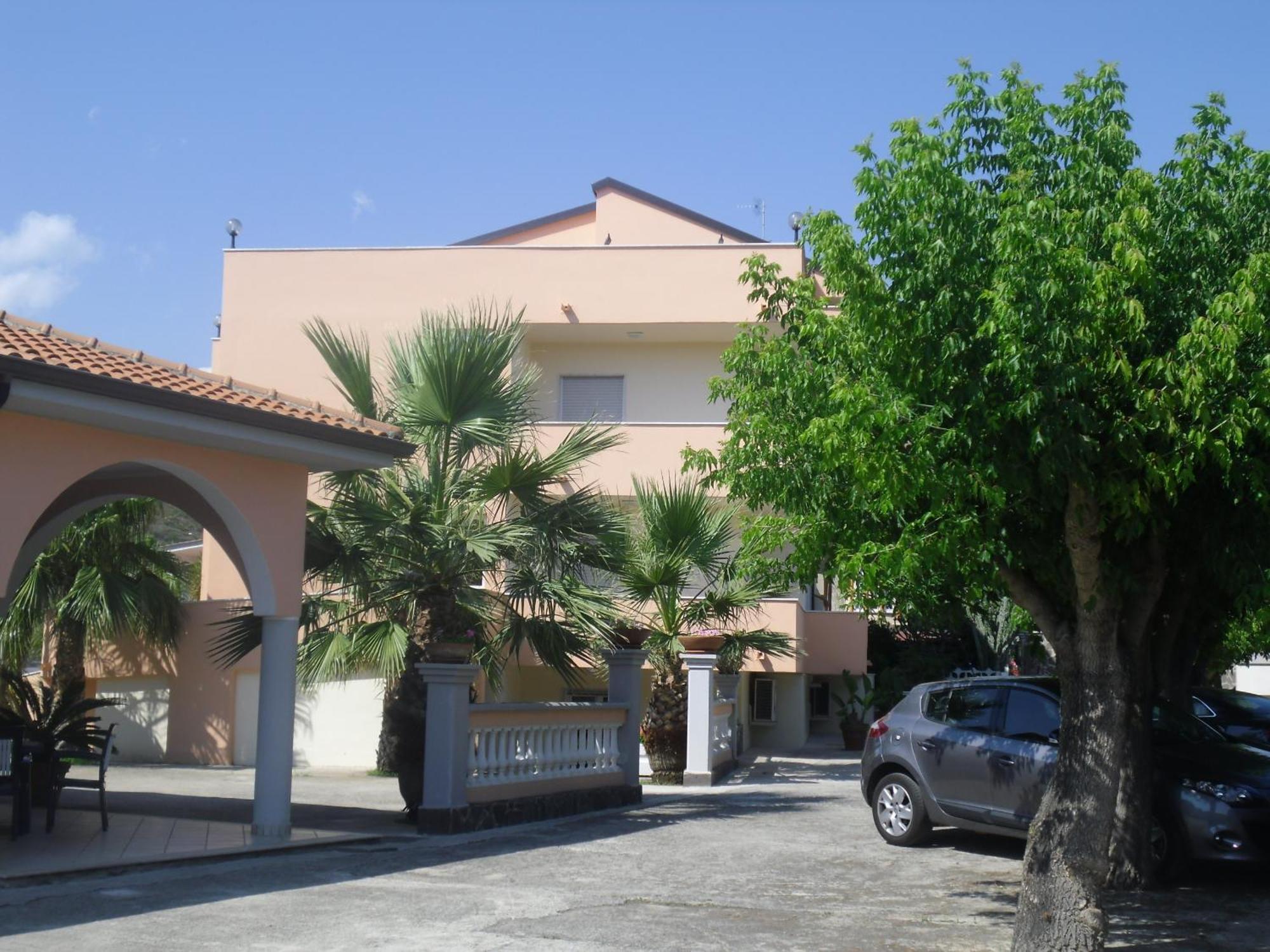 Villa Laura Residence Hotel Apartments & Studios Ascea Ngoại thất bức ảnh